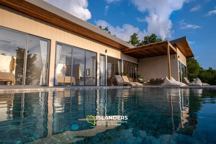 A Peaceful Villa in Koh Phangan's Hills