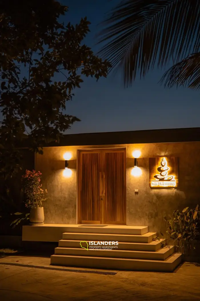 Exclusive 4-Bedroom Sea View Villa