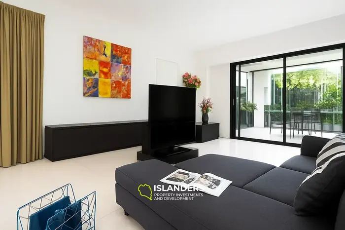 La Villa de la Piscine du Régent