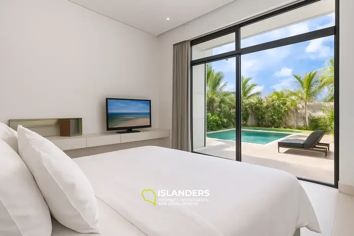 Коко Камала