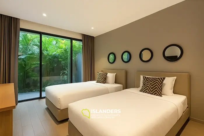 Коко Камала