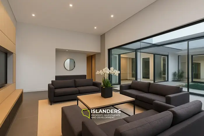 Коко Камала