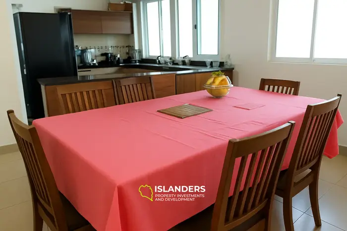 3-комнатная вилла на продажу в Камале