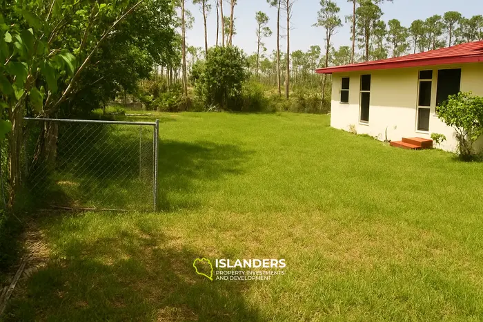 ٤ غرف نوم · ٢ حمام · ٤٤٥ م² · شقة