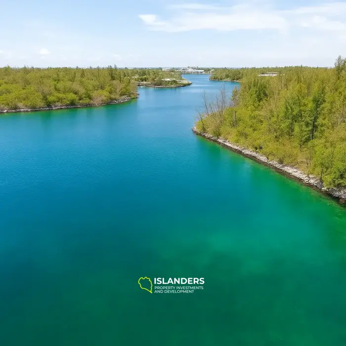 18 غرفة نوم · 12 حمام · شقة