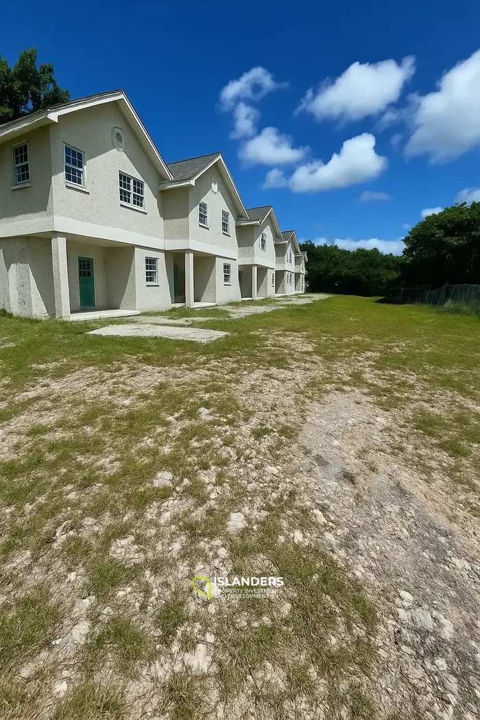 20 Bedrooms · 10 Bathrooms · 6070.28 m² · Apartment