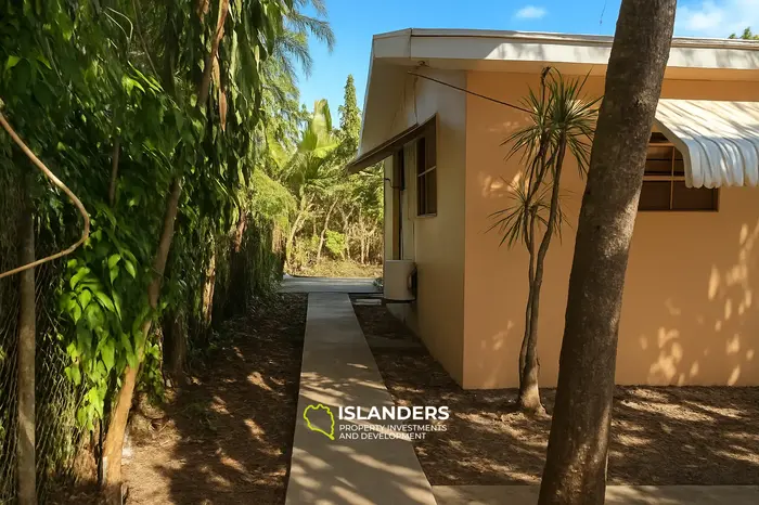 6 Bedrooms · 4 Bathrooms · 289.86 m² · Apartment