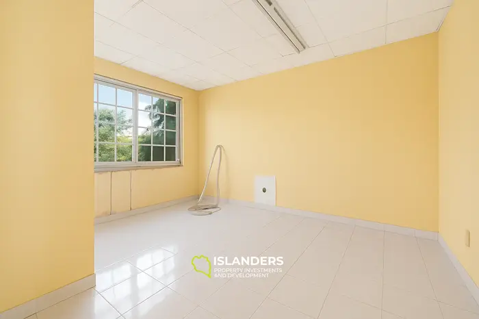 16 спален · 8 ванных комнат · 520,26 м² · Квартира
