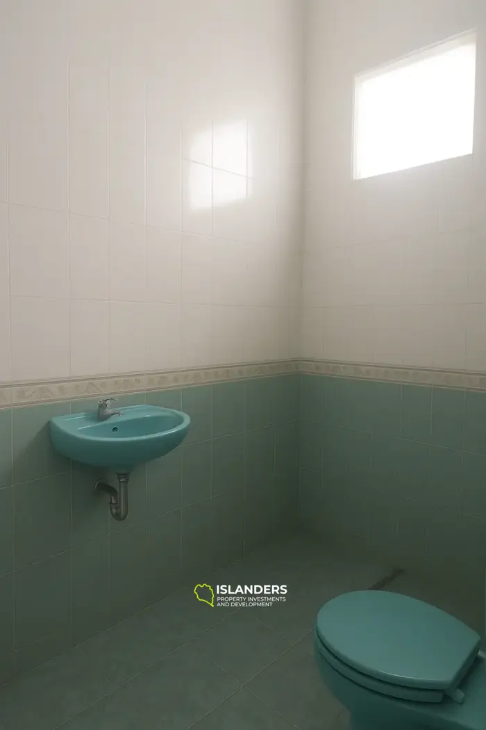 Maison à Cakranegara Mataram près du magasin Transmart.