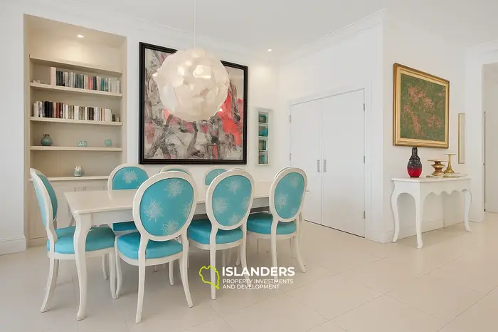 3 Dormitorios · 4 Baños · 226.59 m² · Apartamento