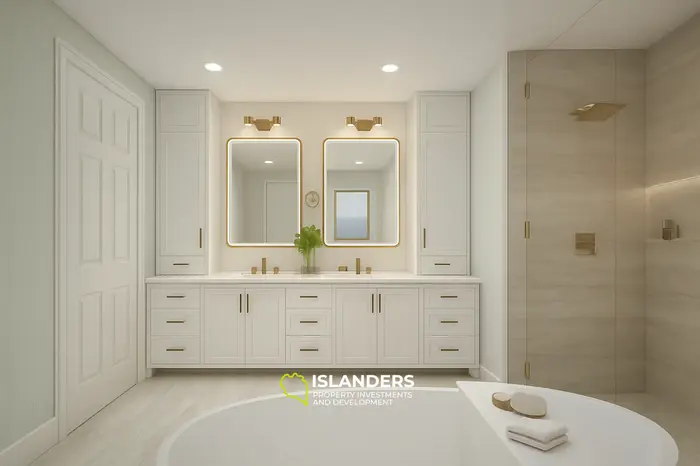 3 Bedrooms · 3 Bathrooms · 222 m² · Apartment