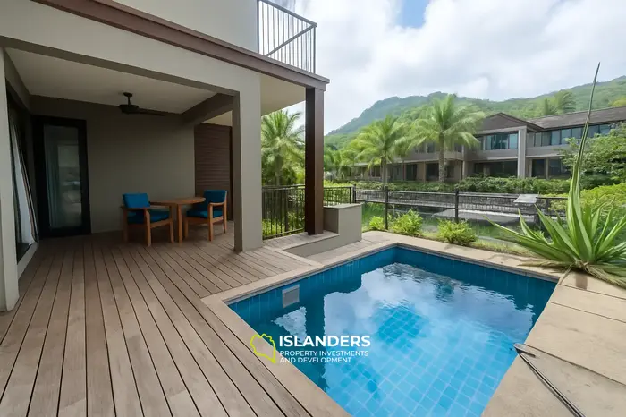 3 Bedrooms · 2 Bathrooms · 218 m² · Apartment