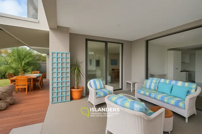 3 Bedrooms · 3 Bathrooms · 190 m² · Apartment