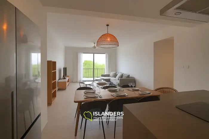 3 Dormitorios · 2 Baños · 142 m² · Apartamento