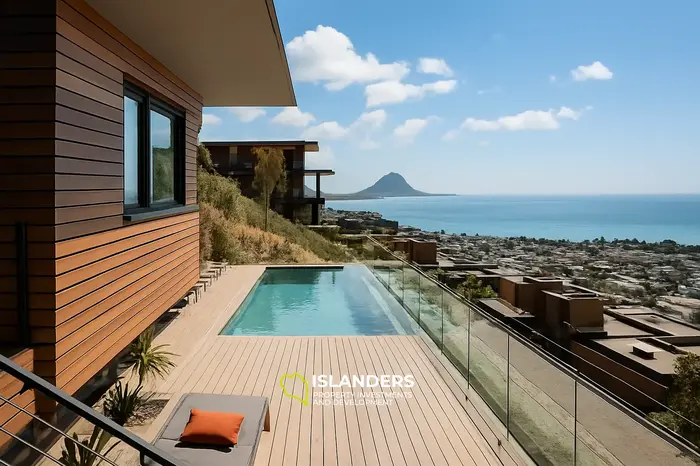 4 Bedrooms · 455 m² · House