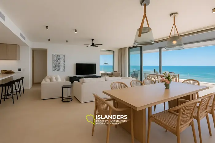 4 Chambres · 4 Salles de bain · 265 m² · Maison