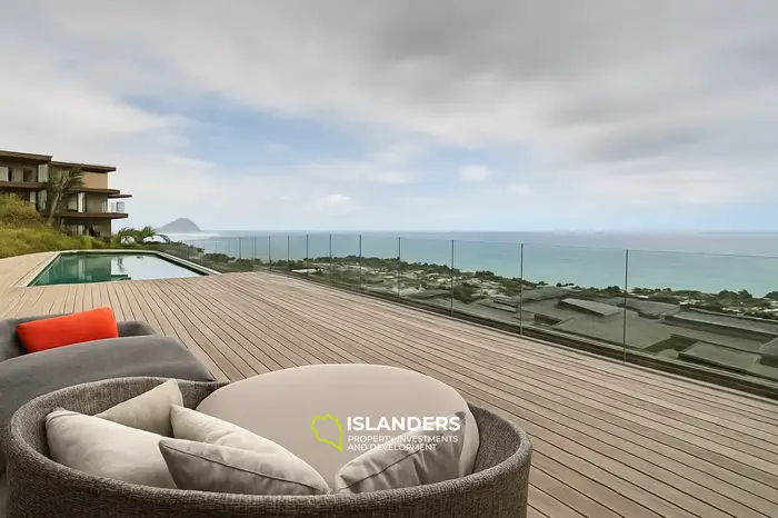 5 Chambres · 5 Salles de bain · 376 m² · Maison