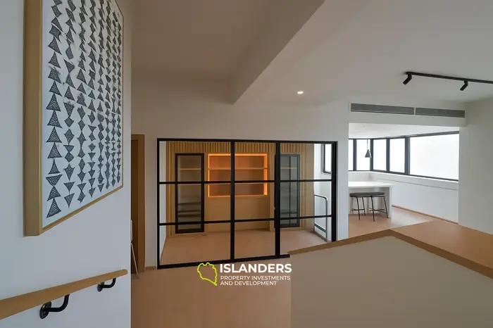 5 Bedrooms · 5 Bathrooms · 376 m² · House