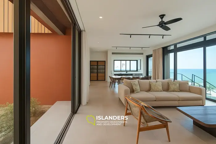 5 Bedrooms · 5 Bathrooms · 376 m² · House