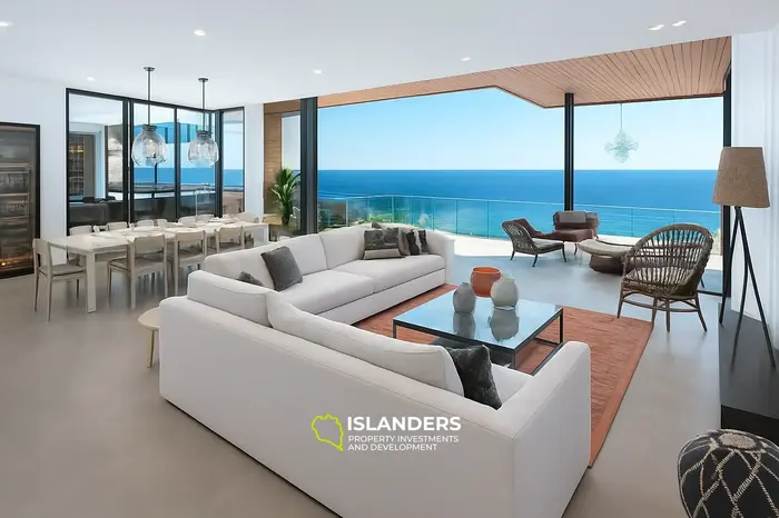 5 Chambres · 677 m² · Maison