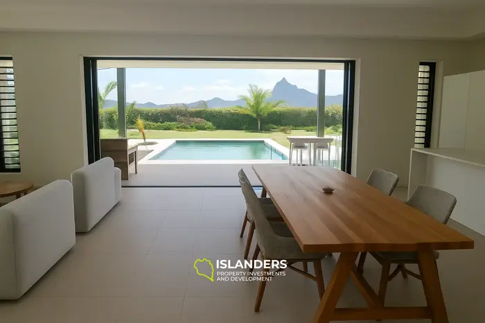4 Chambres · 4 Salles de bain · 285 m² · Maison