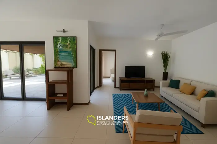 3 Chambres · 2 Salles de bain · 167 m² · Maison