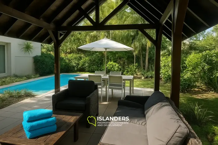 3 Chambres · 3 Salles de bain · 152 m² · Maison