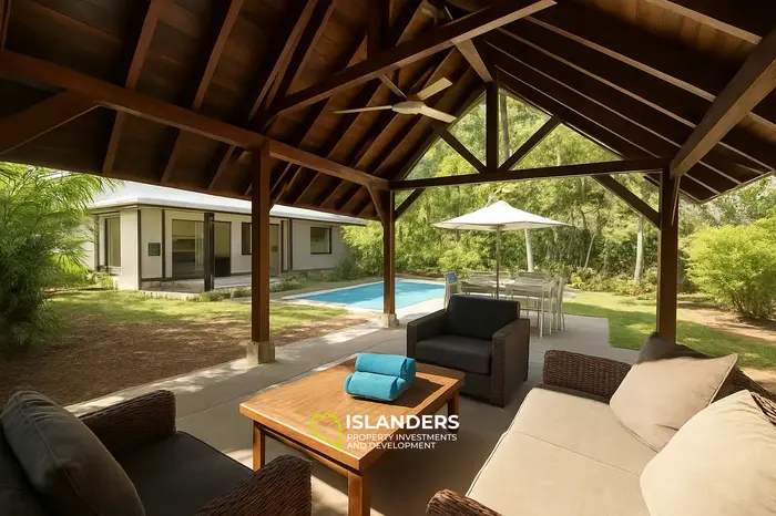 3 Chambres · 3 Salles de bain · 152 m² · Maison