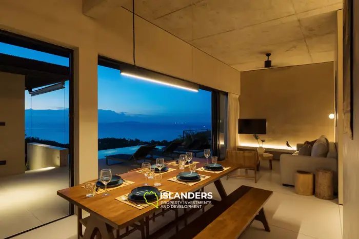 New 3 Bedroom Pool Villa With Sea View