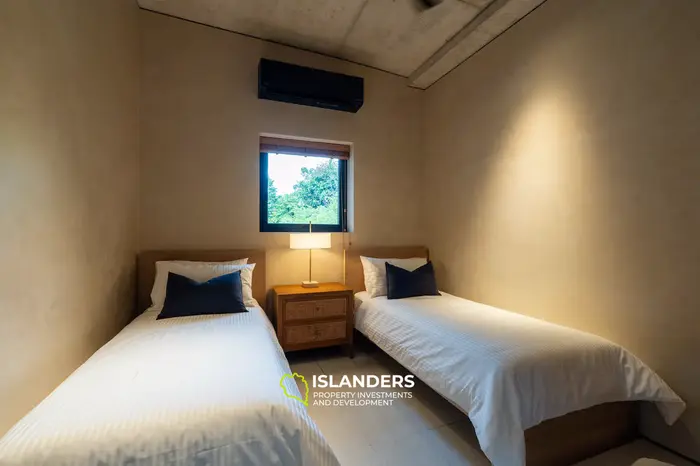 New 3 Bedroom Pool Villa With Sea View