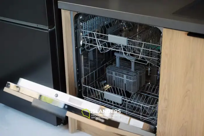 New 3 Bedroom Pool Villa With Sea View