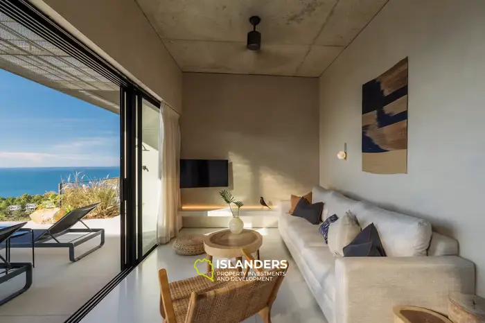 New 3 Bedroom Pool Villa With Sea View