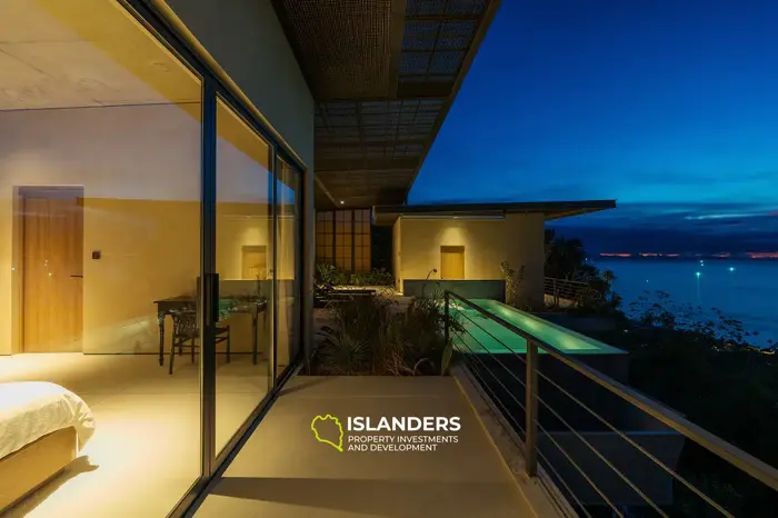 New 3 Bedroom Pool Villa With Sea View