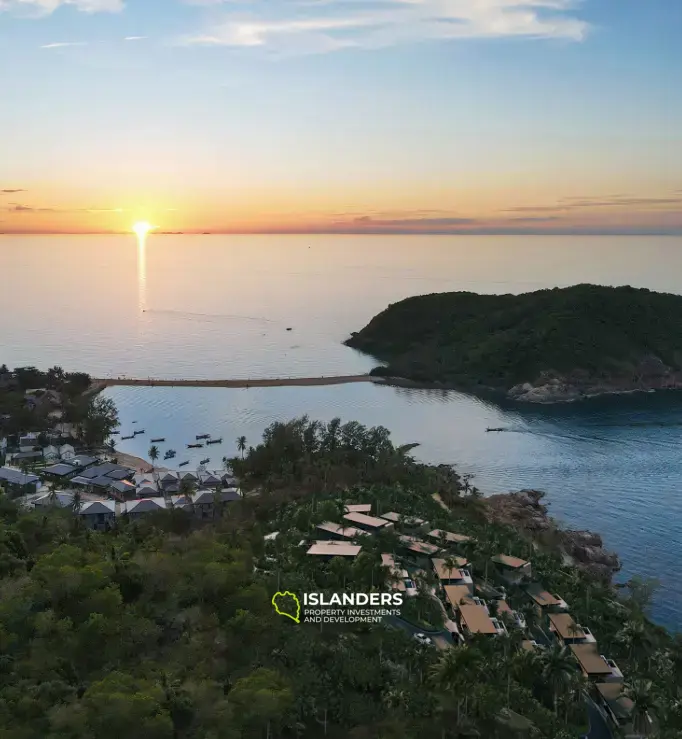 Stunning Sea and Cliff View Villas in Koh Phangan