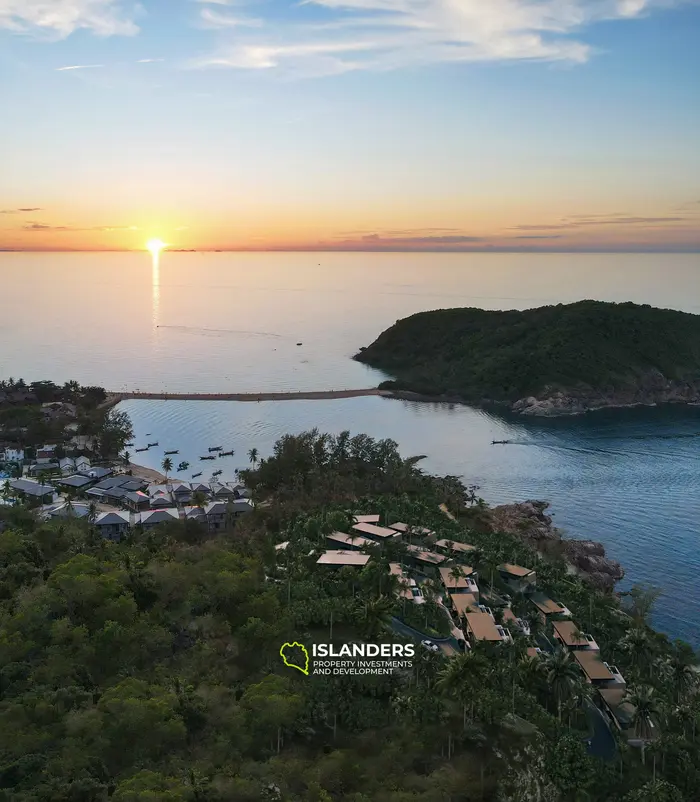 Stunning Sea and Cliff View Villas in Koh Phangan