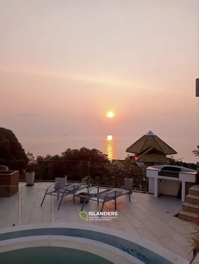 Panoramic 7-bdrm pool villa with fitness center on Angthong Hill (Bang Po)