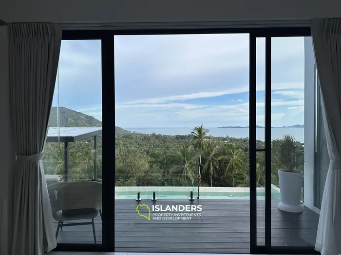 New Panoramic 2-br Villa with Seaview