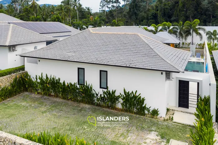 Villa avec piscine de 3 chambres près de l'École Internationale Française (Maenam)