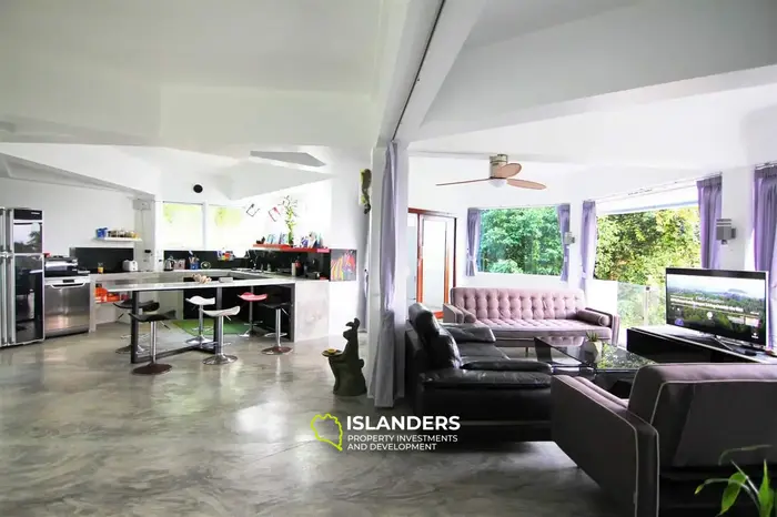 🌿 Dreamdome Villa – One-of-a-Kind Energy-Efficient Geodesic Home with Sea View, KPG