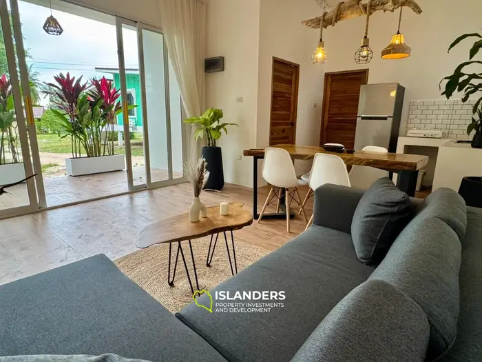 Exclusive Lease Opportunity for devolopment with potential sunset seaview