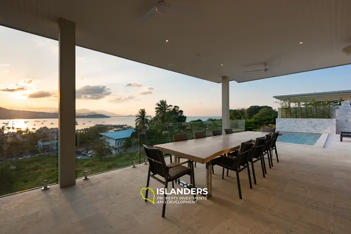 Modern 3-bdrm villa with pool, gym and elevator (Bangrak)