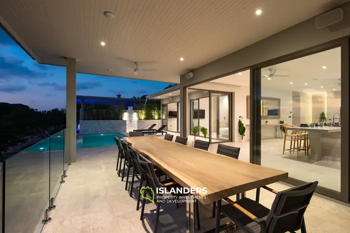 Modern 3-bdrm villa with pool, gym and elevator (Bangrak)