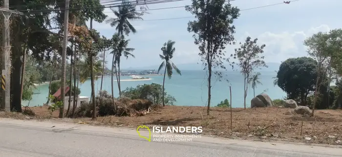 Very rare: 4.5+ RAI BEACH FRONT