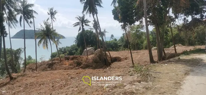 Very rare: 4.5+ RAI BEACH FRONT