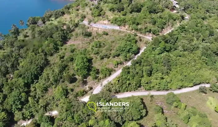 Amazing plot with a WOW sea view 