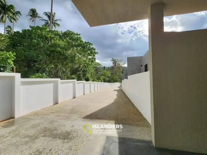 3-bdrm tropical pool villa (Maenam)