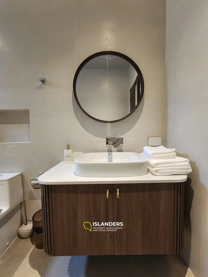 3-bdrm tropical pool villa (Maenam)