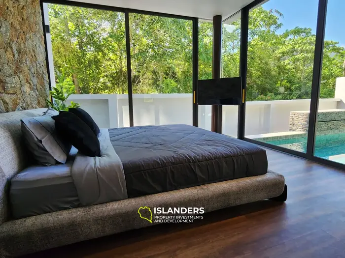 3-bdrm tropical pool villa (Maenam)