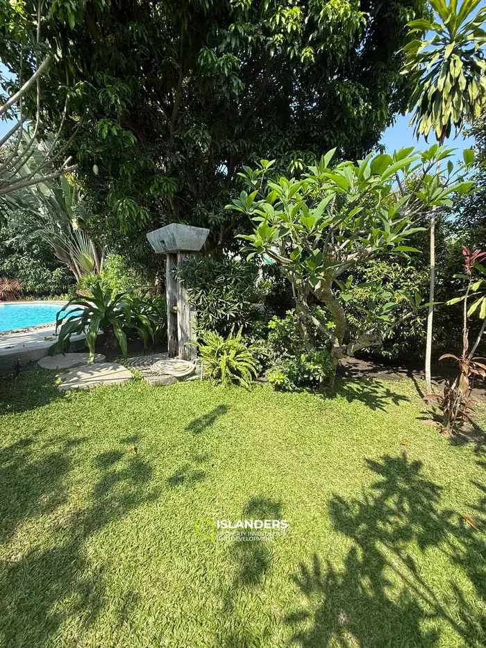 Strandvilla mit 4 Schlafzimmern und einem Büro in einer ruhigen Gegend (Lamai)