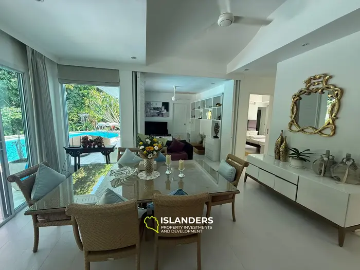 Strandvilla mit 4 Schlafzimmern und einem Büro in einer ruhigen Gegend (Lamai)